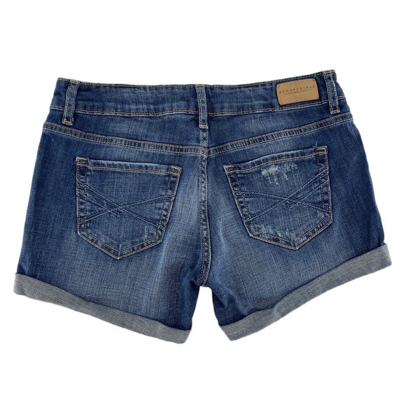 Aeropostale Womens Midi Cuffed Distressed Denim Blue Jean Shorts Size 2 - Picture 2 of 4